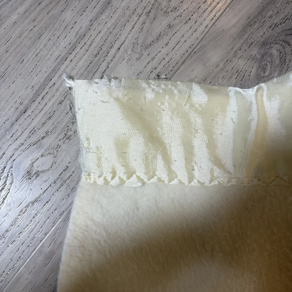 Vtg Fieldcrest 80s Acrylic‎ Blanket Full Double Touch of Class Satin Trim USA